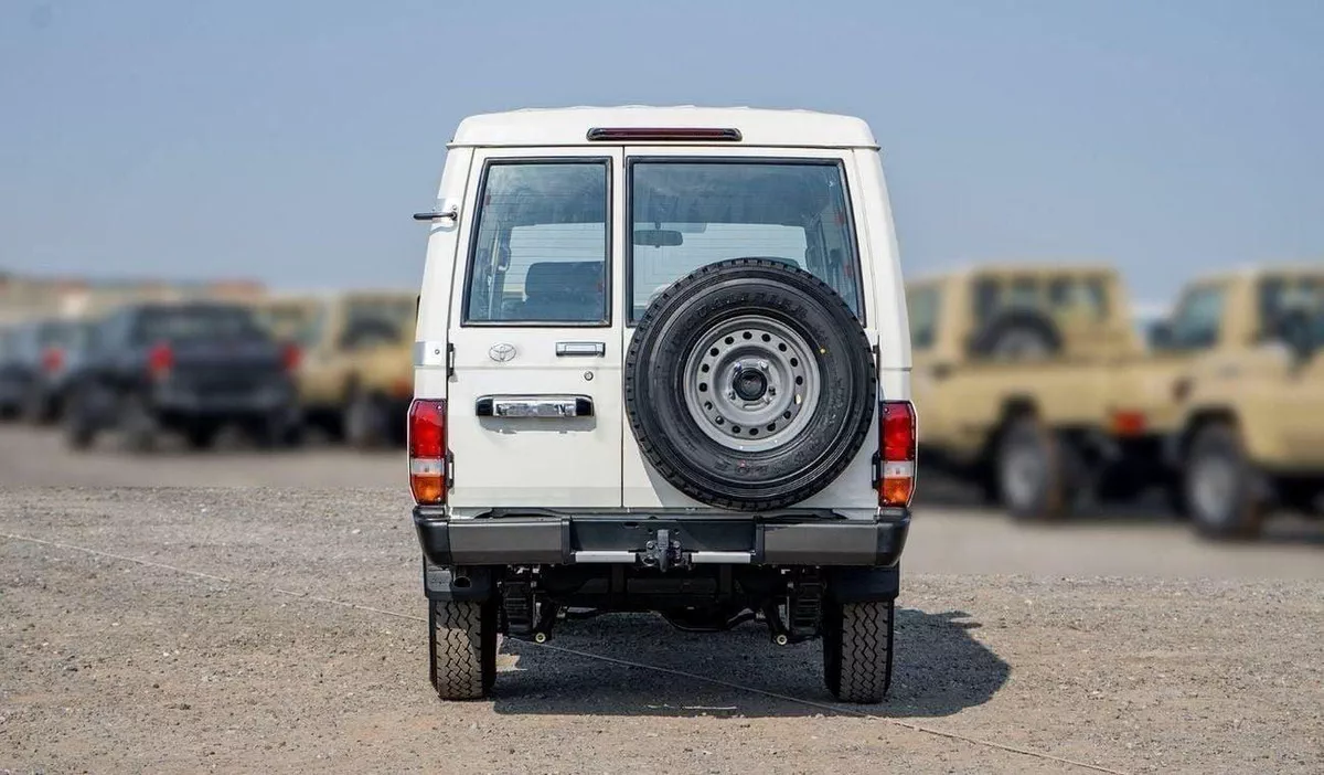 Toyota Land Cruiser 70 LC 78 HARDTOP 4.0L MT LC78 4.2L V6 DIESEL 3DOOR-7-0