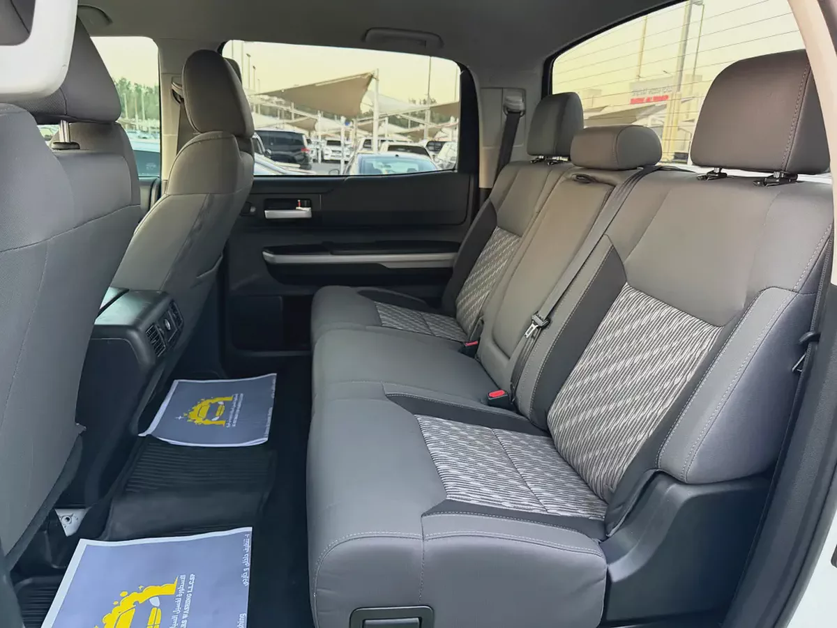 Toyota Tundra SR5 2020-9-9