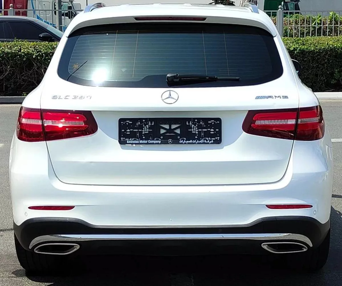 Mercedes Benz GLC250 AMG SUV Original paint 2018 GCC-11-11