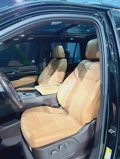 Cadillac Escalade Sport Platinum 2023 | GCC Specs | Low Mileage | Warranty-8
