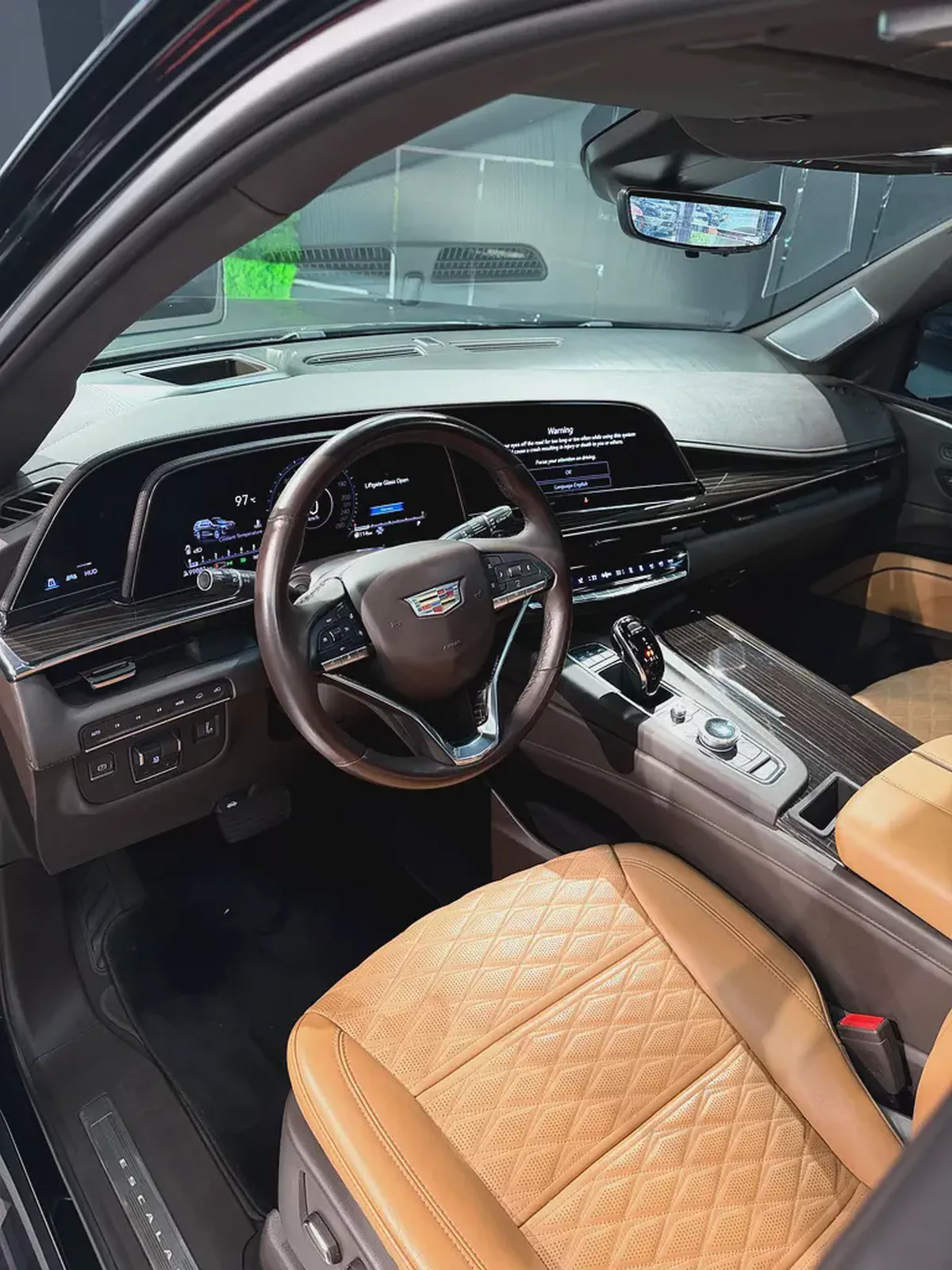Cadillac Escalade Sport Platinum 2023 | GCC Specs | Low Mileage | Warranty-7-7