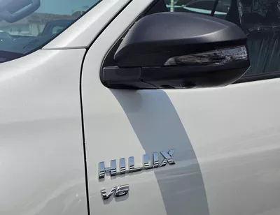 Toyota Hilux ADVENTURE SR5 ADVENTURE || 4.0L PETROL V6 A/T | BULLBAR | 360*CAMERA | WIRELESS CHARGER | BLIND SPOT (CODE # H-10