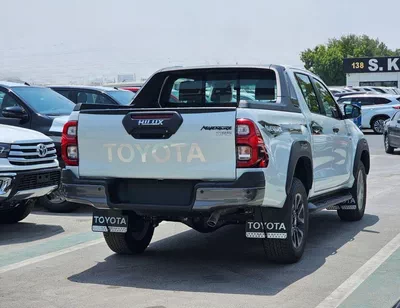 Toyota Hilux ADVENTURE SR5 ADVENTURE || 4.0L PETROL V6 A/T | BULLBAR | 360*CAMERA | WIRELESS CHARGER | BLIND SPOT (CODE # H-3