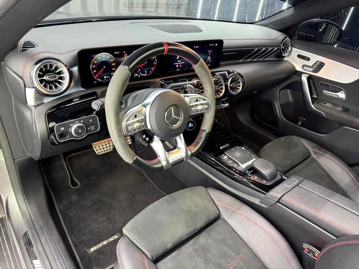 Exclusive offer By ZEUS AUTO | GCC Specs | Low Mileage | AAA Warranty 2027