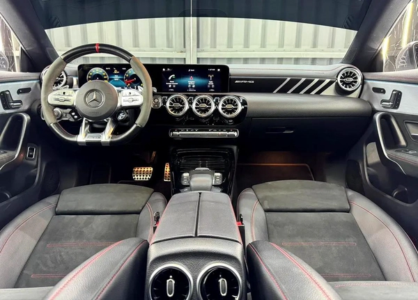 Exclusive offer By ZEUS AUTO | GCC Specs | Low Mileage | AAA Warranty 2027