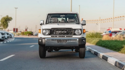 Toyota Land Cruiser LC76 4.0L MT Petrol-3