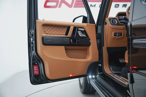 2025 MERCEDES-BENZ BRABUS 800