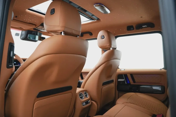 2025 MERCEDES-BENZ BRABUS 800