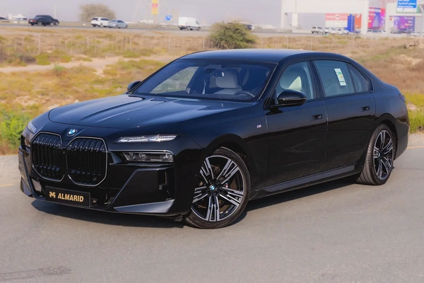 BMW 735i M SPORT INDIVIDUAL || 2026 || MASTER CLASS || UNDER WARRANTY || GCC || SMOKE WHITE INTERIOR