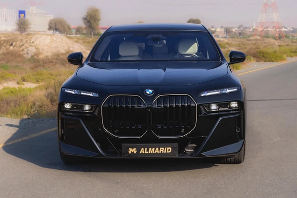 BMW 735i M SPORT INDIVIDUAL || 2026 || MASTER CLASS || UNDER WARRANTY || GCC || SMOKE WHITE INTERIOR