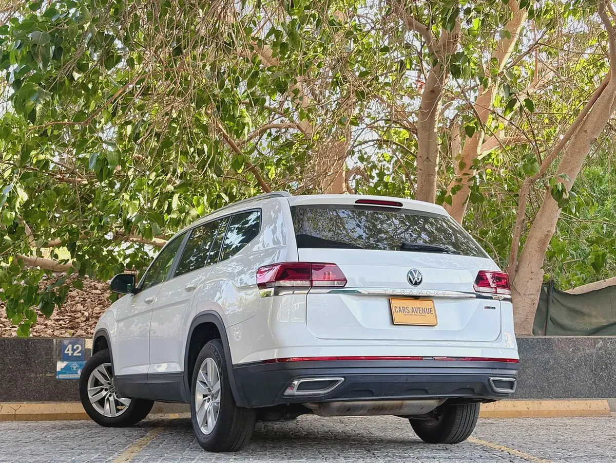 7 Seaters | AED 920 Per Month | One Year Premium Warranty Included-11-11