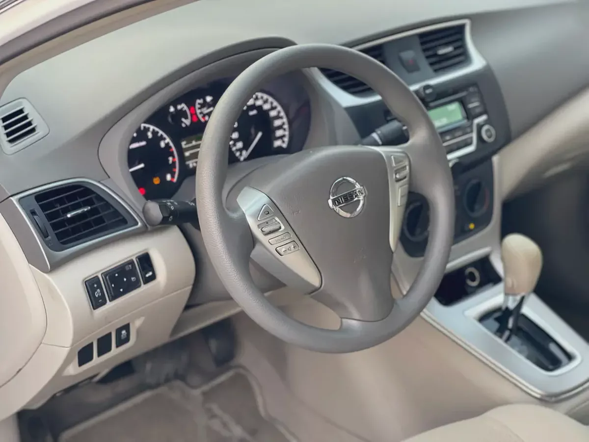 GCC Specs Nissan Sentra S 2017 - Reliable and Efficient!-8-8
