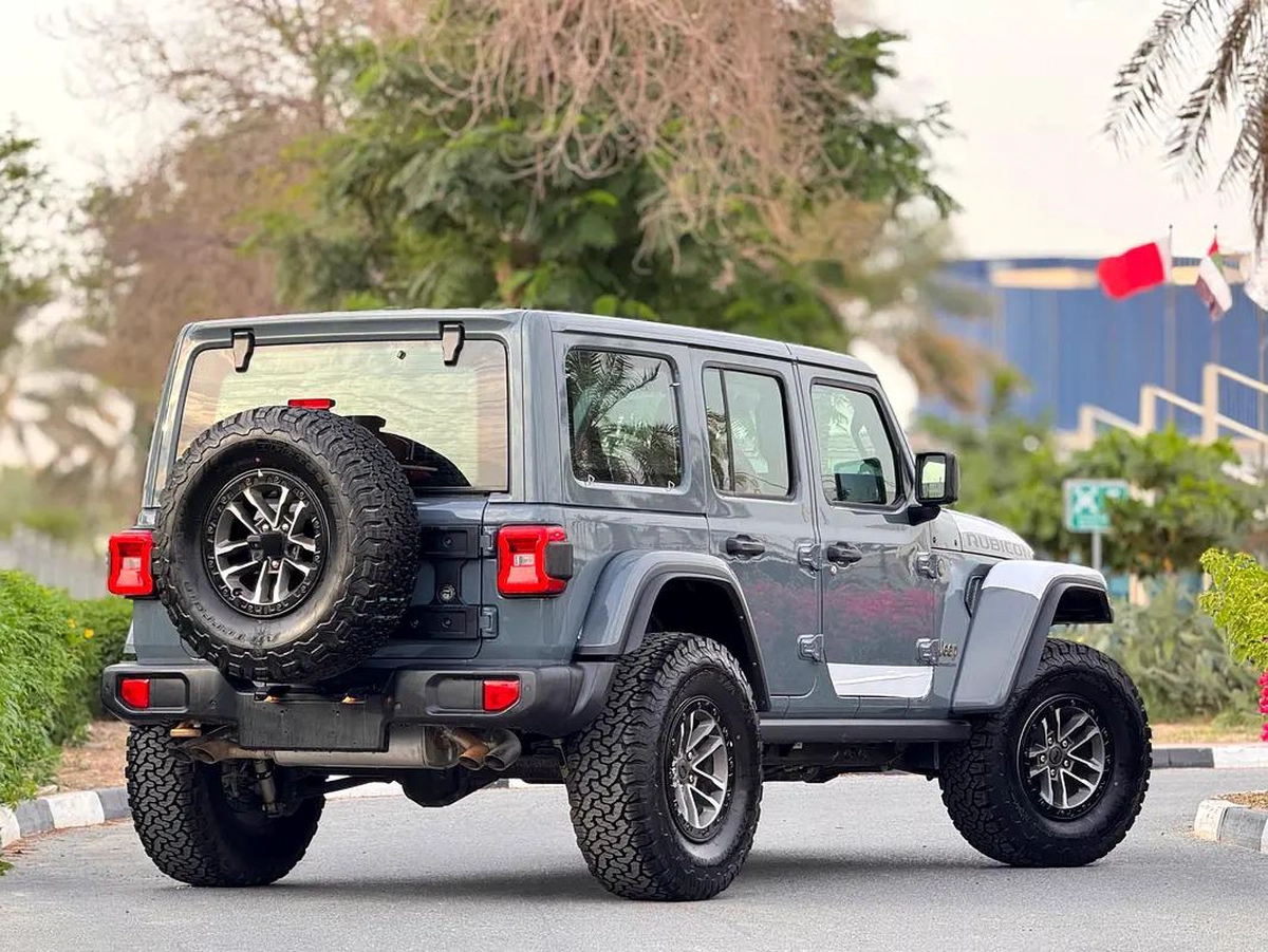 Jeep Wrangler Rubicon 392-16-16
