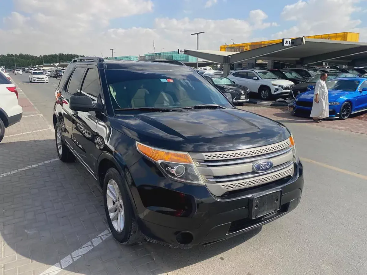 Ford Explorer 2014 black colour GCC Caleb car-9-9