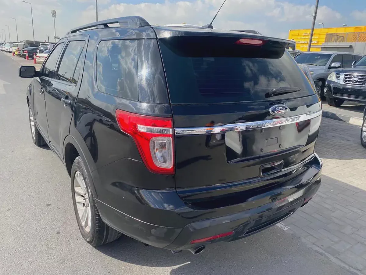 Ford Explorer 2014 black colour GCC Caleb car-6-6