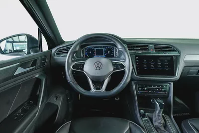 Tiguan R Line PLUS-GCC-Al Nabooda Full Service History-1 Owner-Leather Interior-12