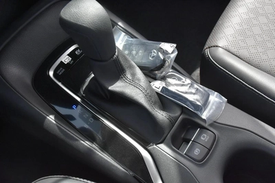 TOYOTA COROLLA HYBRID 2025 | WHITE-7