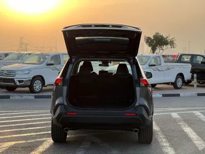 Toyota RAV4 XLE 2023 Toyota RAV4 Full Option - 2.5 V4 - Big Screen & Radar Sensor - Trunk Auto Push Star-6