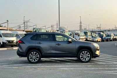 Toyota RAV4 XLE 2023 Toyota RAV4 Full Option - 2.5 V4 - Big Screen & Radar Sensor - Trunk Auto Push Star-8