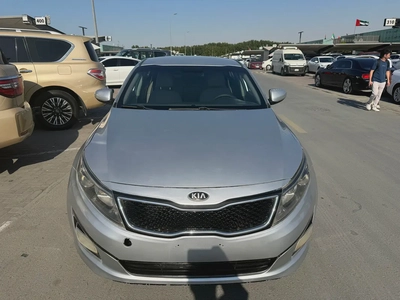 Kia optima 2016 silver color GCC calen car-0