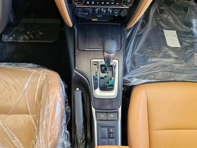 2025 TOYOTA FORTUNER 4X4 4.0L V6 GCC BRAND NEW 0KM-14