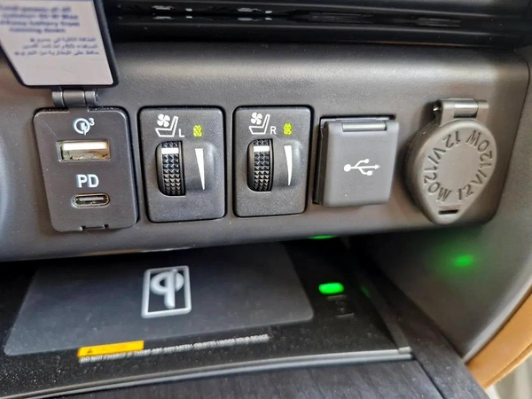 2025 TOYOTA FORTUNER 4X4 4.0L V6 GCC BRAND NEW 0KM