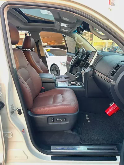 تويوتا لاند كلوزر VXR خليجي Toyota Land Cruiser VXR 2019 GCC Specs-18