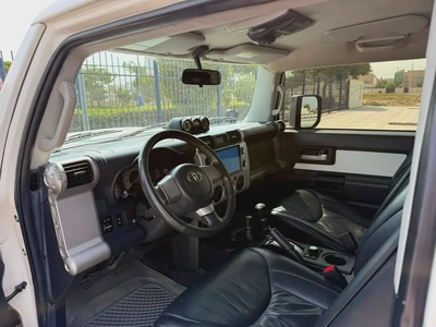 2016-Toyota Fj Cruiser GXR-Excellent Condition-Bank Finance Available-13