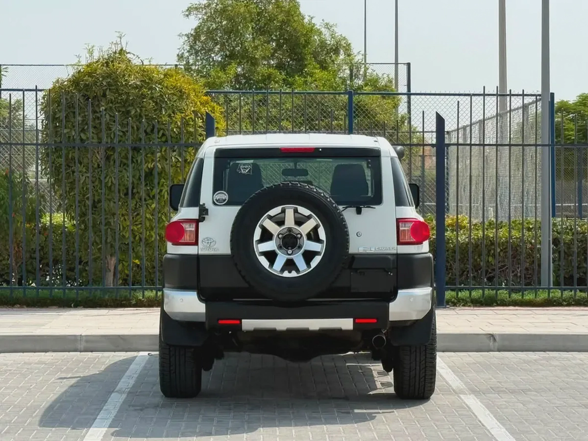 2016-Toyota Fj Cruiser GXR-Excellent Condition-Bank Finance Available-8-8