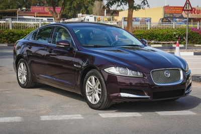 JAGUAR XF LUXURY 2013!! GCC SPECS!! FULL SERVICE HISTORY FROM AL TAYER-0