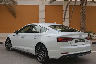 Audi A5 2018 40 TFSI  - in pristine condition - GCC specifications - full service history-2