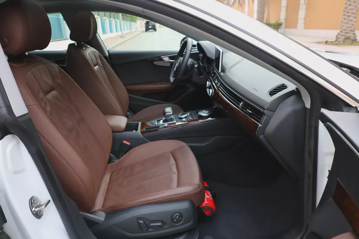 Audi A5 2018 40 TFSI  - in pristine condition - GCC specifications - full service history-13-13