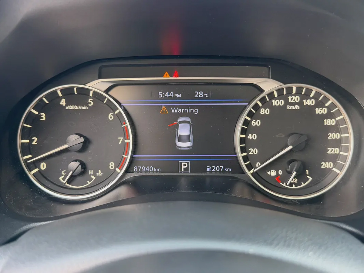 Nissan Altima- SV -2019- GCC - FREE ACCIDENT—FULL OPTIONS-FULL SERVICE AGENCY-EXCELLENT CONDITION