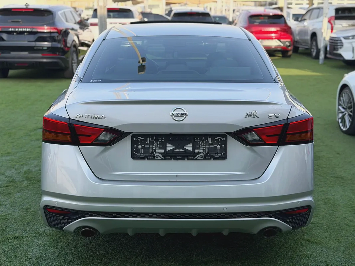 Nissan Altima- SV -2019- GCC - FREE ACCIDENT—FULL OPTIONS-FULL SERVICE AGENCY-EXCELLENT CONDITION