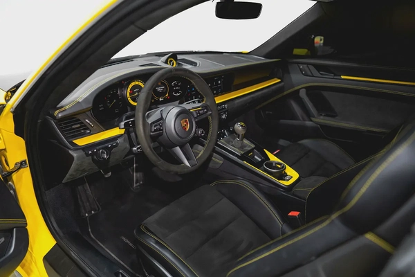 2022 PORSCHE 911 GT3 | MANUAL TRANSMISSION | GCC | AKRAPOVIC EXHAUST SYSTEM | SPORT CHRONO PACKAGE