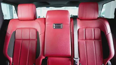 Land Rover Sport- HSE Dynamic-GCC- FSH with Land Rover - well maintained-Red Calipers-Immaculate Car-18