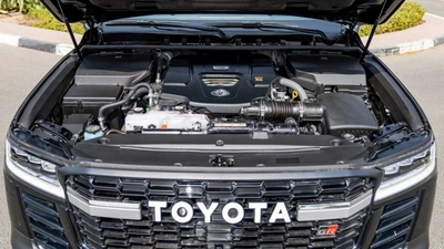 Toyota Land Cruiser GR SPORT 3.3D AT MY2023 – BLACK-19