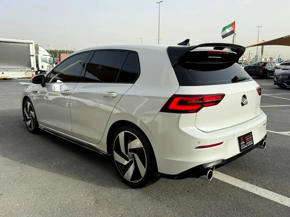 2020 Volkswagen Golf GTI American Specs-11-11