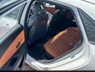 HYUNDAI ELANTRA LUXURY VERSION FULL OPTION 1.5L PETROL 2025 MODEL-13