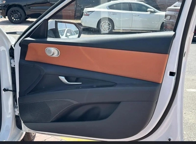 HYUNDAI ELANTRA LUXURY VERSION FULL OPTION 1.5L PETROL 2025 MODEL-3