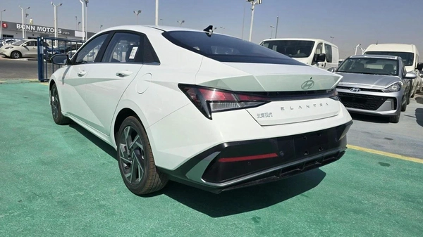 HYUNDAI ELANTRA LUXURY VERSION FULL OPTION 1.5L PETROL 2025 MODEL