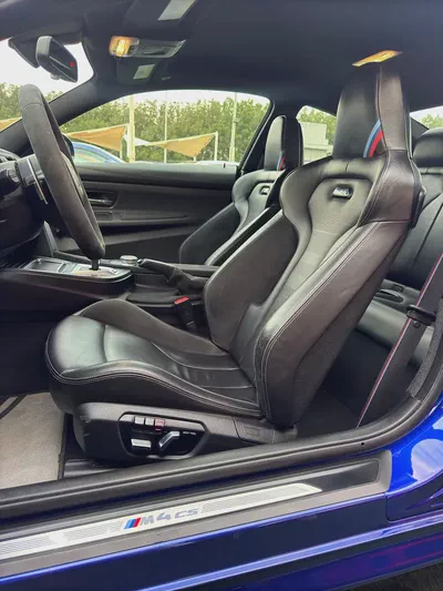 BMW  M4 Cs Coupe 2020 perfect condition Full option Full carbon fiber-11