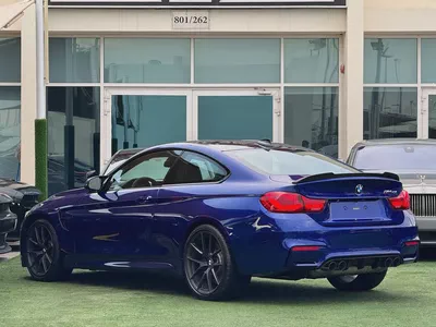BMW  M4 Cs Coupe 2020 perfect condition Full option Full carbon fiber-4