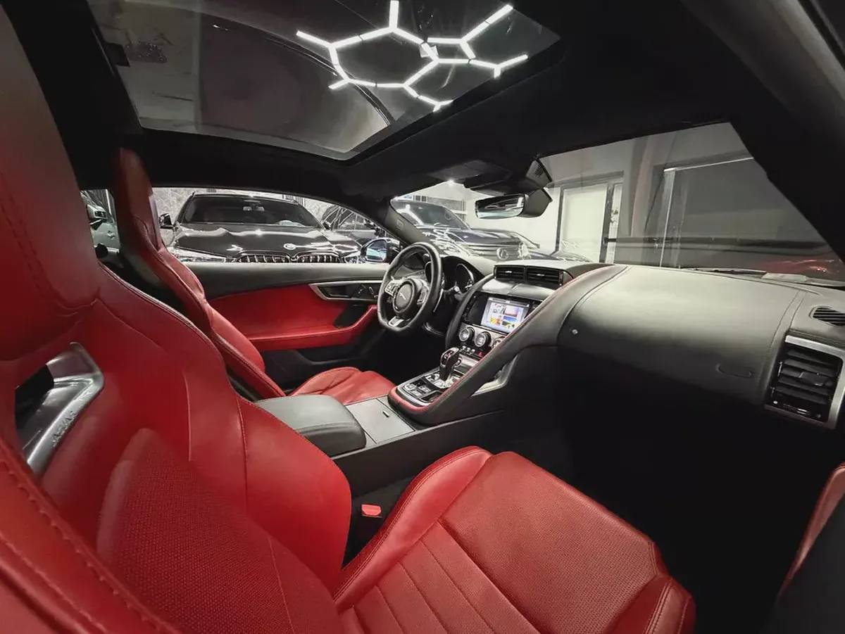 Black Edition | Jaguar F Type R Dynamic | GCC Specs-9-9