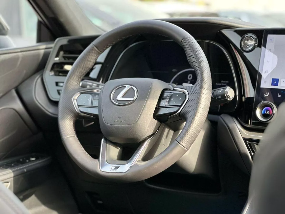 Lexus TX 500h Brand New Lexus Tx500h F sport 3-9-0