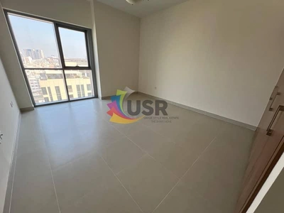 READY TO MOVE IN | 3BR WITH BALCONY | FOR FAMILY 175K-9