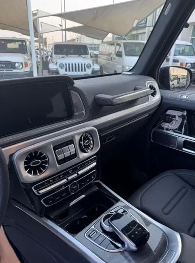 Mercedes Benz G500 STD Mercedes-Benz G 500 G Class-7