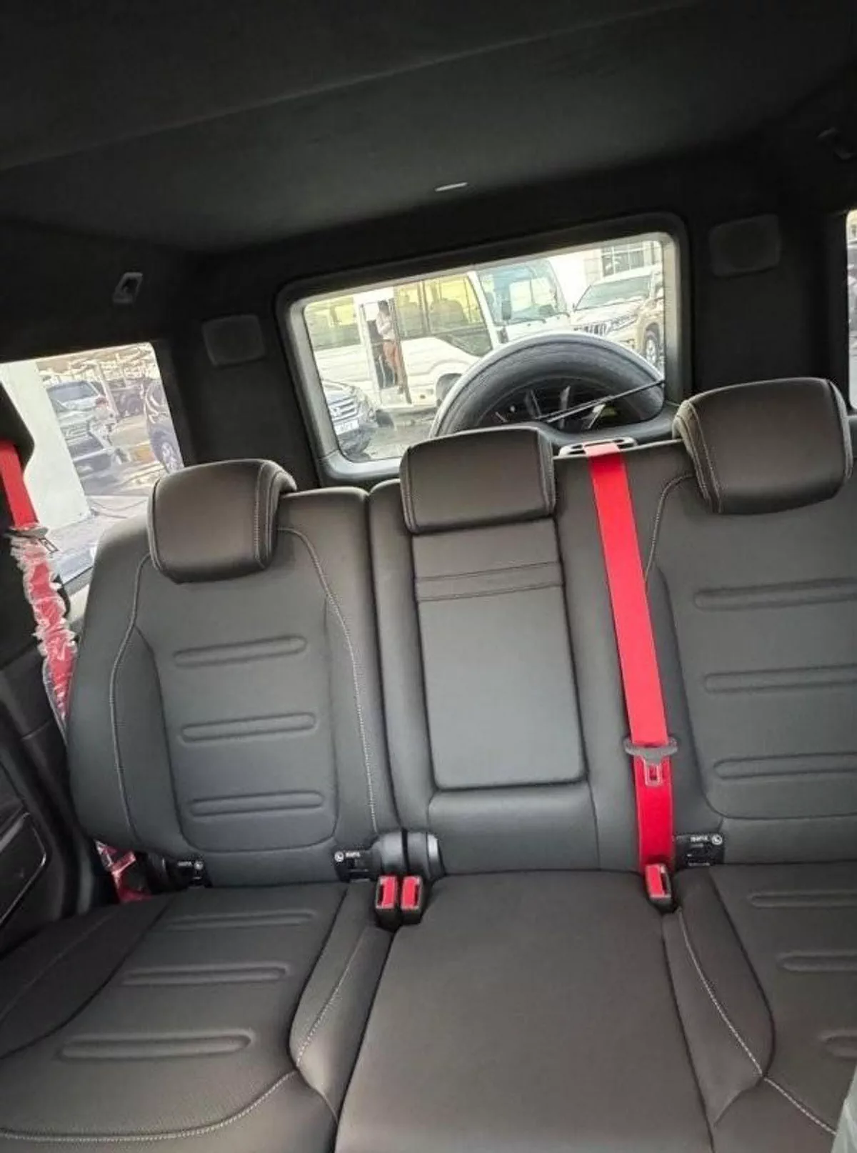 Mercedes Benz G500 STD Mercedes-Benz G 500 G Class-13-0