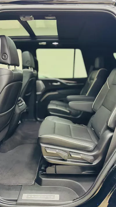 2022 Cadillac Escalade Platinum Orignal Paint-16