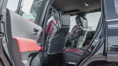 2026 Toyota Land Cruiser VXR 3.5L Twin-Turbo AT Petrol (Black-Red) Omani-16